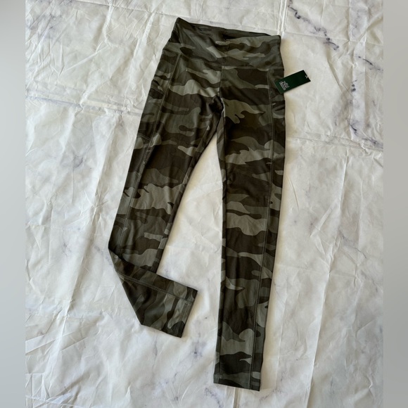 SALE🔥WILD FABLE camp high rise leggings ✨ - Picture 9 of 12
